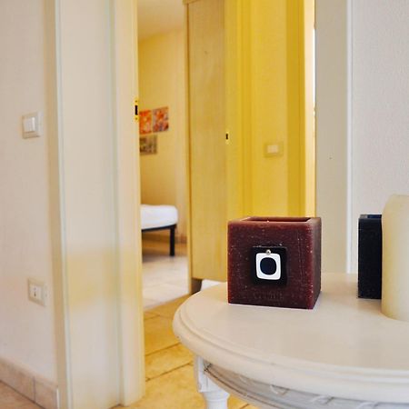 Holiday Apartments Fiumetto Марина-ді-П'єтразанта Екстер'єр фото